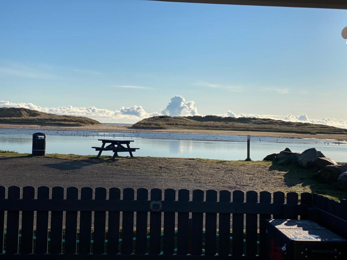 Beachfront Lodge, Lossiemouth Bay 외부 사진